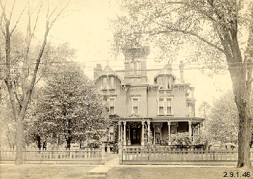 Photograph of Kent Home, corner of W. Main and N. Mantua